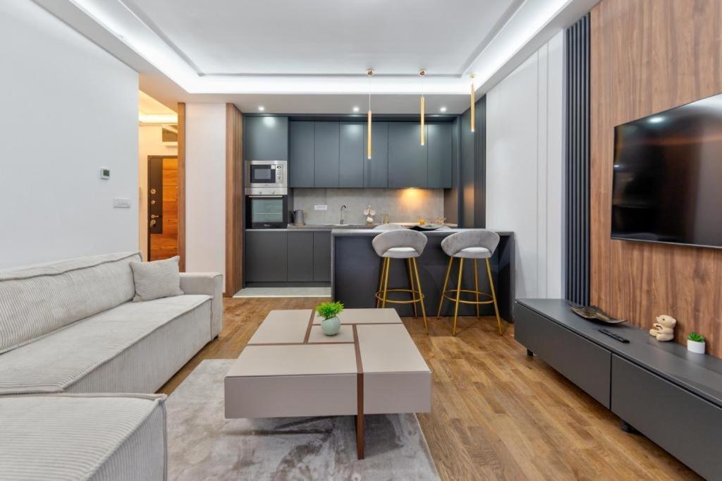 Mans Lux 8 Apartman Ζλάτιμπορ Εξωτερικό φωτογραφία