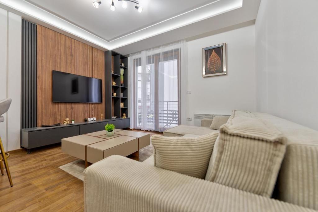 Mans Lux 8 Apartman Ζλάτιμπορ Εξωτερικό φωτογραφία